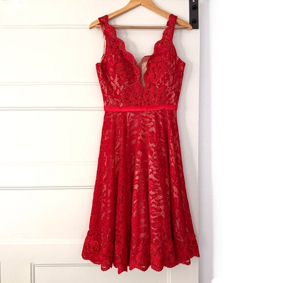 Tatyana Red Lace Dress M - Picture 1 of 5